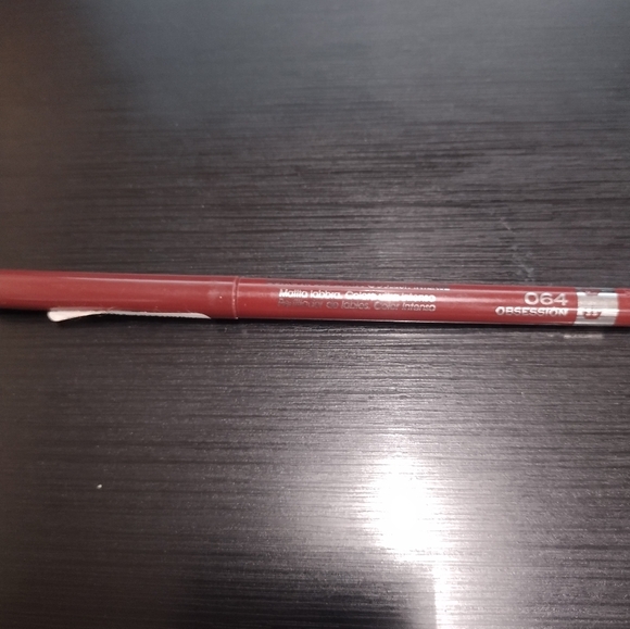 Rimmel London Exaggerate Obsession Lip Liner Pencil - Picture 1 of 4